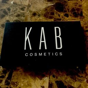 KAB cosmetics Day to Night eyeshadow palette